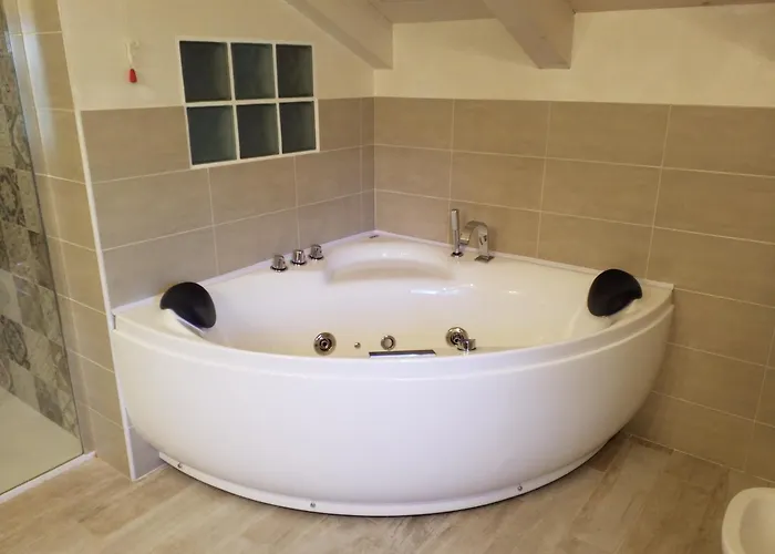 La Vista Del Poggio Frühstückspension Castellaro (Liguria)